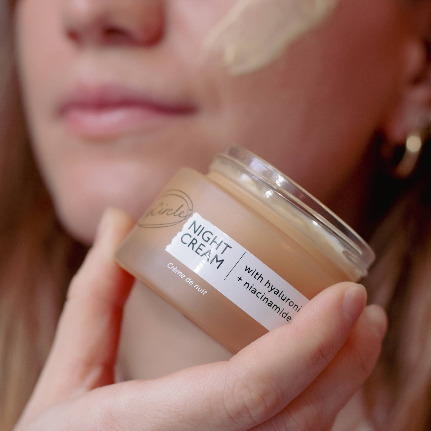 Night Cream with Hyaluronic Acid + Niacinamide